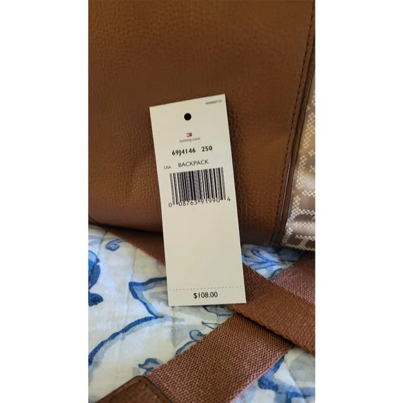 🌿Tommy Hilfiger Women's Logo Jaquared Dome Tan & Brown Backpack - Picture 8 of 12